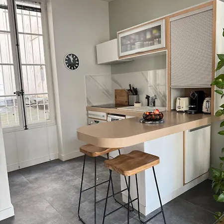 Appartamento Marais Beaux Volumes Et Clarte Parigi
