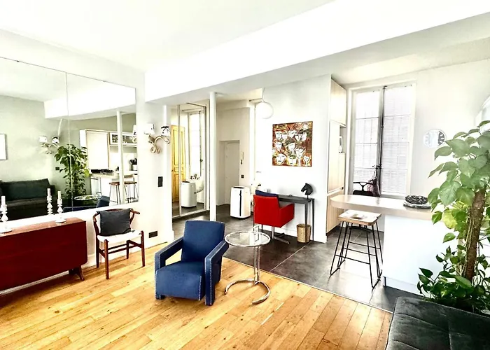 Marais Beaux Volumes Et Clarte Apartman *